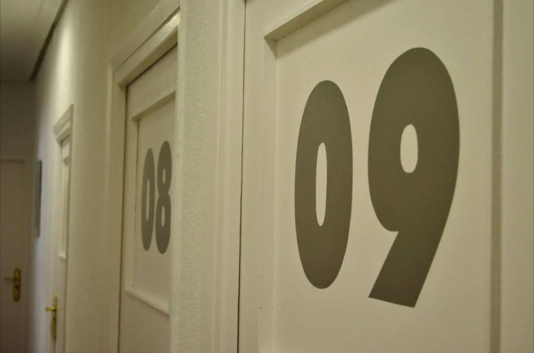 Roomin Hostel