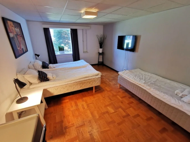 Guest rooms
