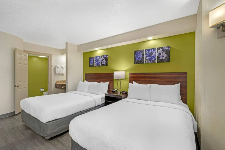 Standard Quadruple room