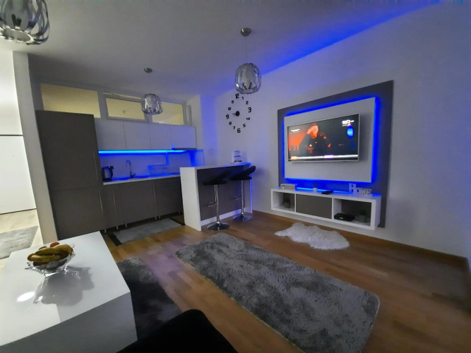 Apartman Bulevar Sarajevo - FREE PARKING