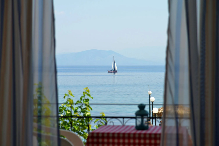 Eros Hotel