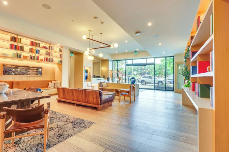 Luxury Austin Condo: Pool Access, Near Downtown!
