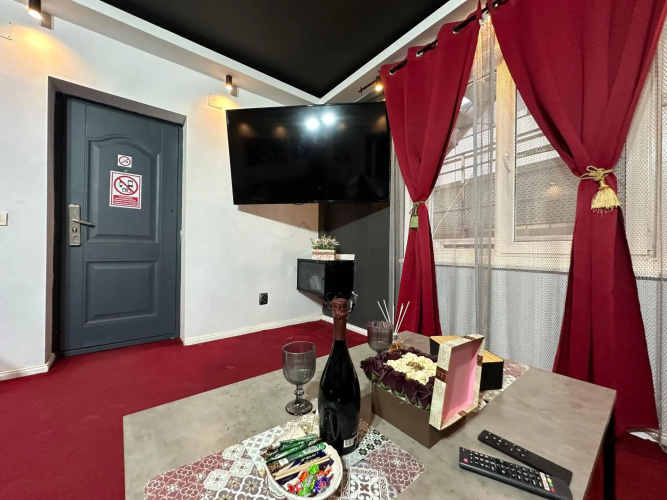 Anna Lux Apartment