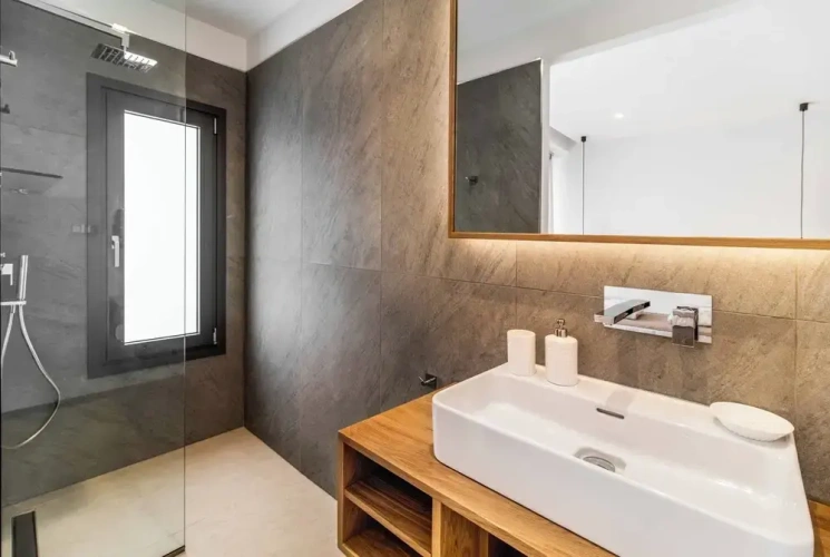 3 Bedrooms Villa