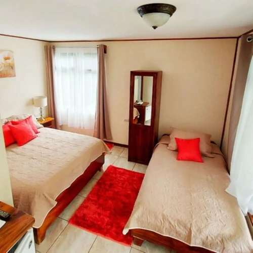 Standard Triple room with balcony