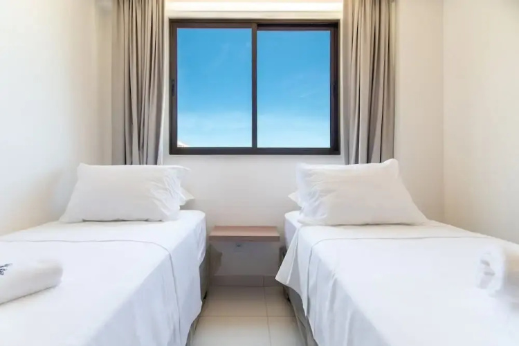 Mana Beach Experience B221- Carpediem