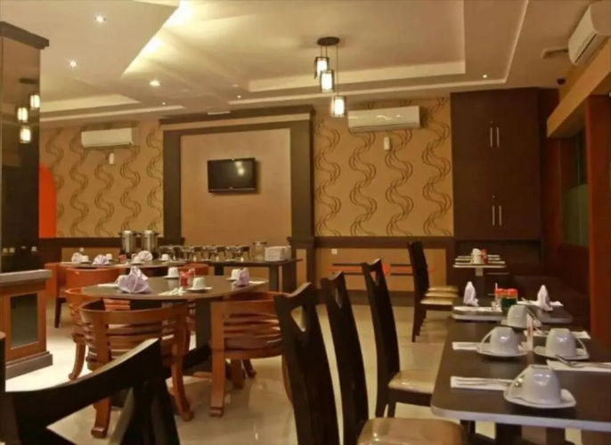 Happy Inn Hotel