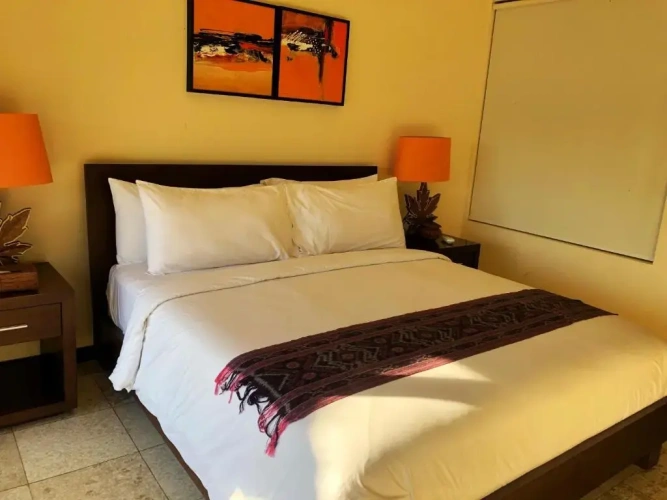 2 Bedrooms Cottage
