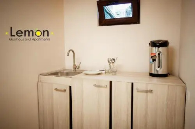 Holiday Home Lemon