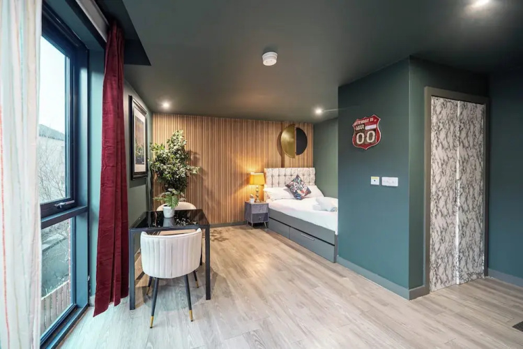 Sheffield City Apartment Oasis
