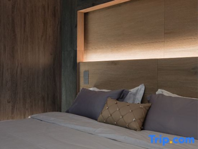 1 Bedroom Suite