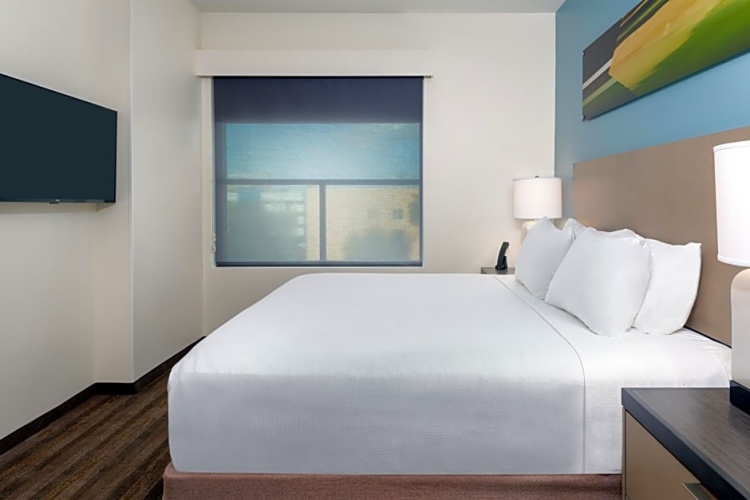 1 Bedroom Double Suite