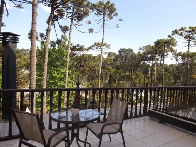 Suite with balcony