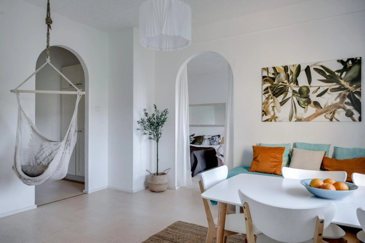 ☆Downtown apartment with views over city rooftops☆
