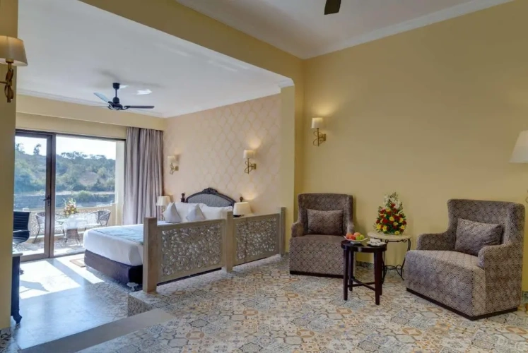 Superior Suite