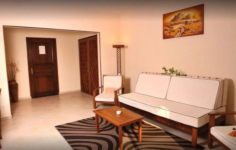 Royal Beach Hotel