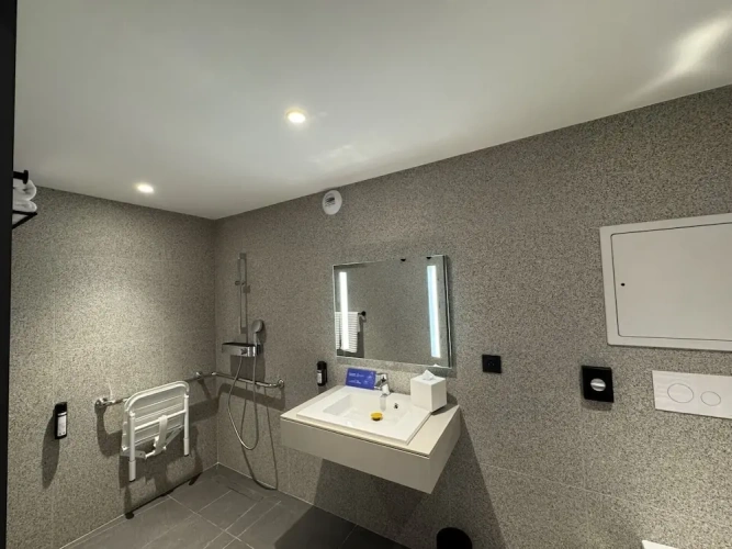 Standard Club room