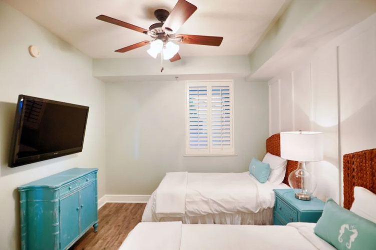 Azure 106 - 4 Br condo by RedAwning