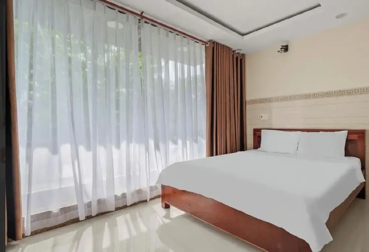 Standard Double room with city view
