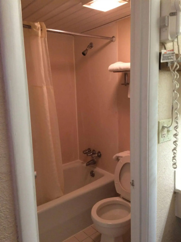 Budget Inn Express