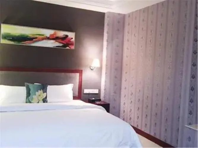 Lian Feng Business Hotel