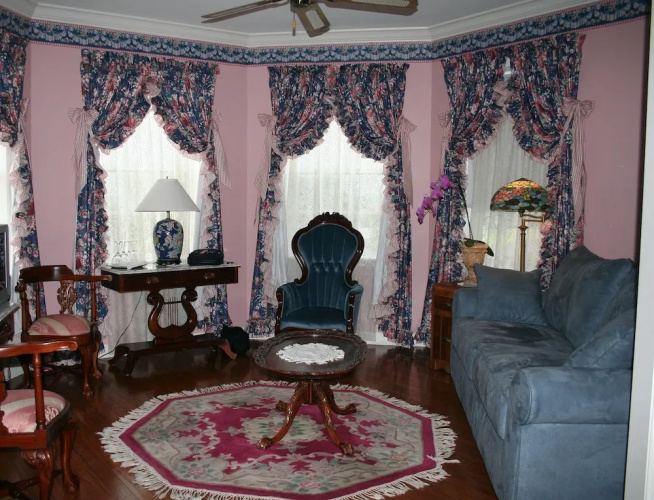 Heron Cay Lakeview Bed & Breakfast Inn