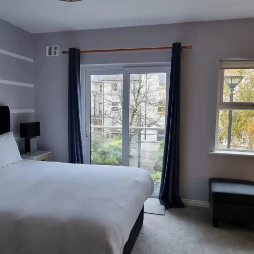 1 Bedroom Deluxe Cottage with balcony and with courtyard view