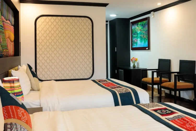 Standard Twin Family room