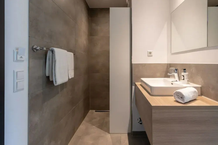 a2 HOTELS DENKENDORF