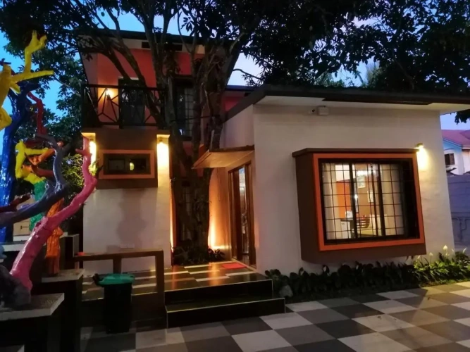 3 Bedrooms Cottage