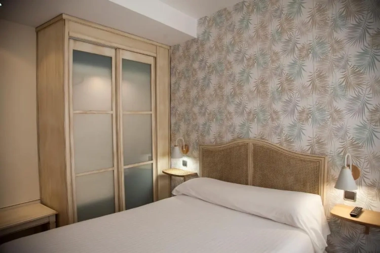 Standard Double room with balcony and with view