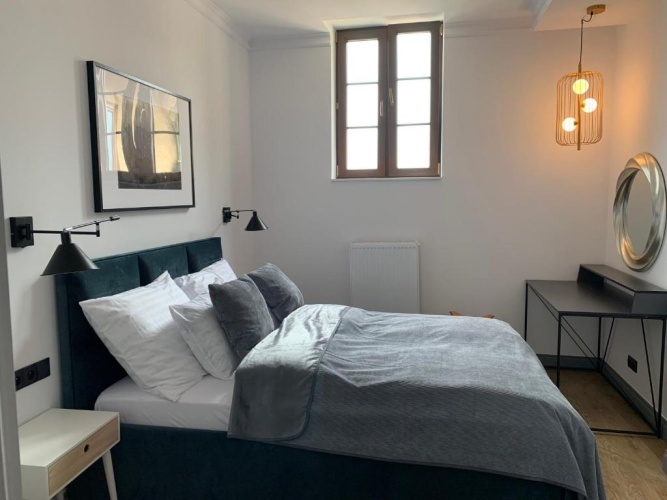 1 Bedroom Double Apartment