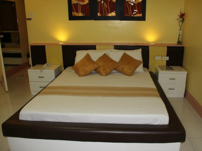 Superior Single Suite
