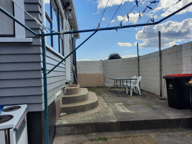 Tauranga Backpack House