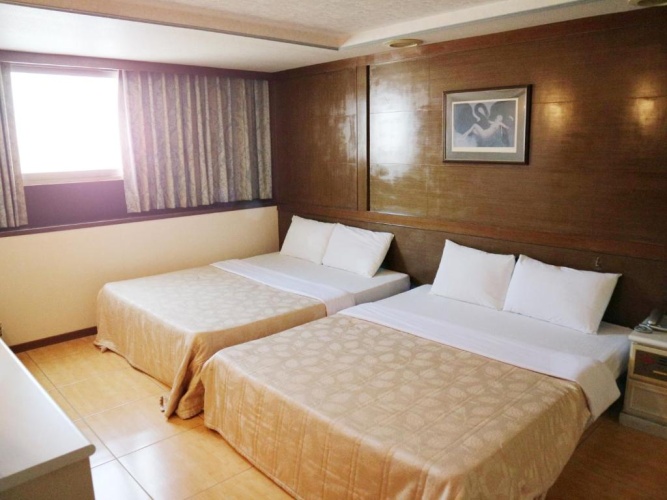 Standard Quadruple room with mountain view