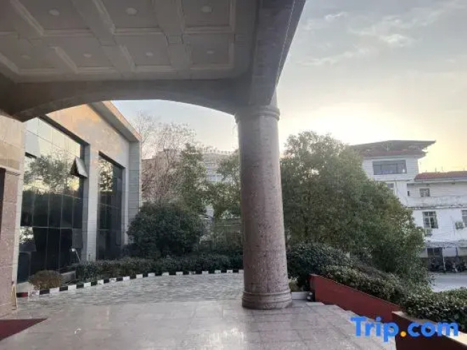 Tian E Hu Hotel