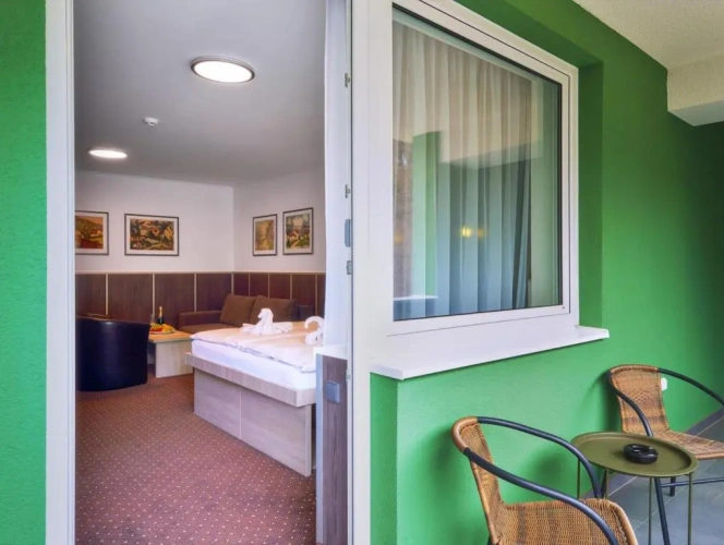 Deluxe Double room with balcony