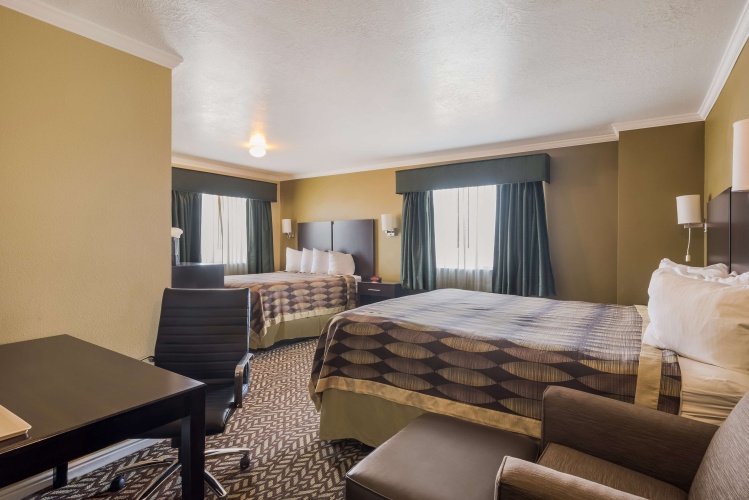 Double Suite