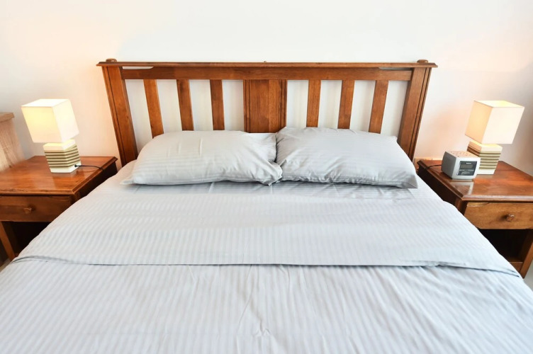 Mrnv - Furnished 1BR in Dubai Marina - Image 9