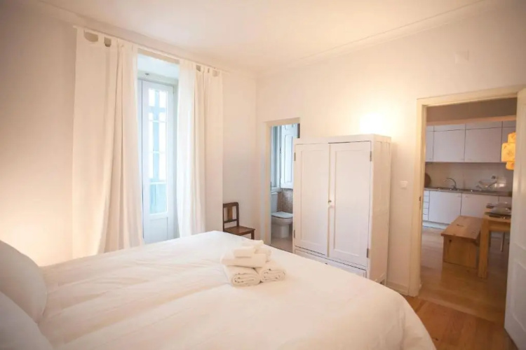 Lovelystay Elegance And Charm