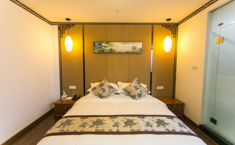 Loulan Botique Hotel