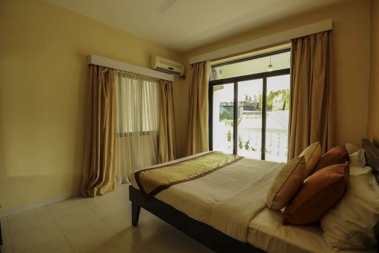 OYO 10162 Home Modern Studio South Goa
