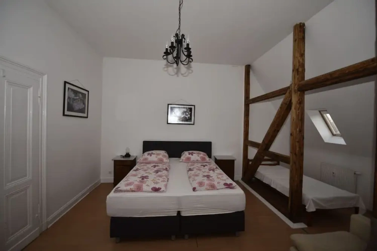 1 Bedroom Business Quadruple Apartment
