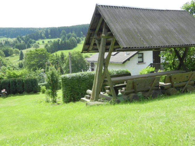 Family-friendly Forest Home