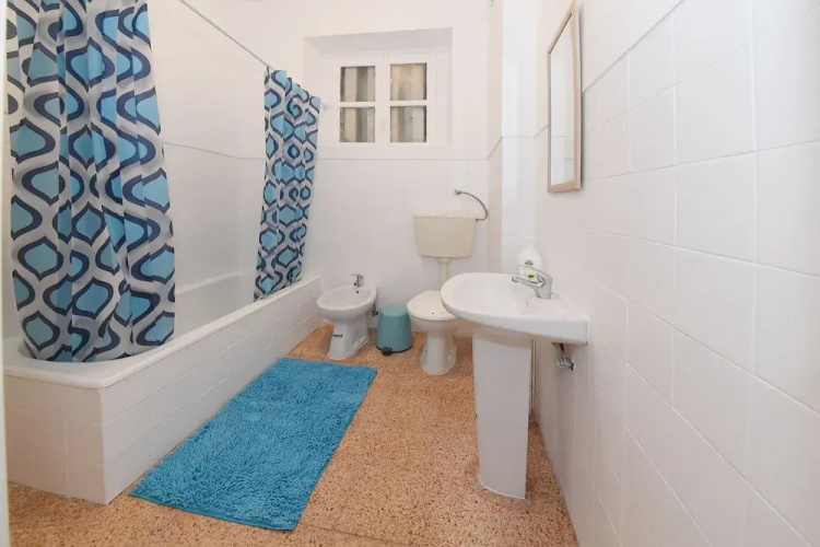 Royalty Hostel