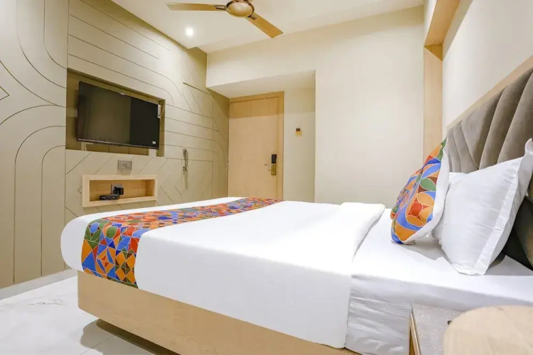 Fabhotel Aqua Rooms