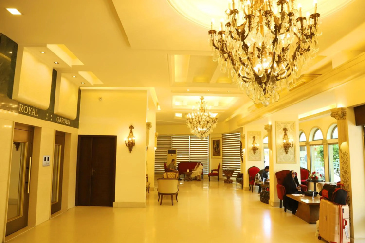 Royal Garden Hotel