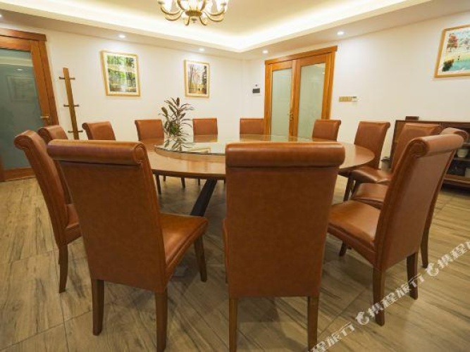 Deluxe Double Suite