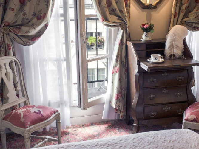 Hotel Caron de Beaumarchais