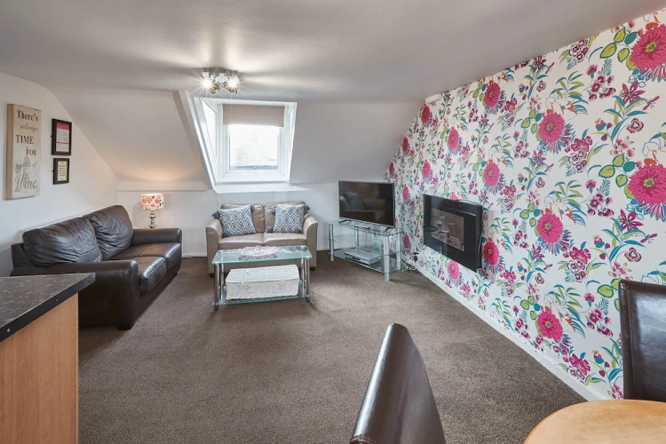 Apartment 4 At Glencoe